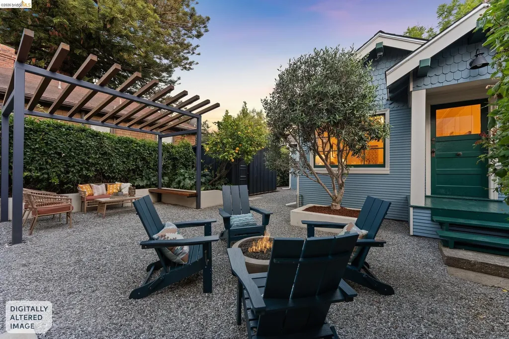 2222 Blake Street Berkeley CA 94704