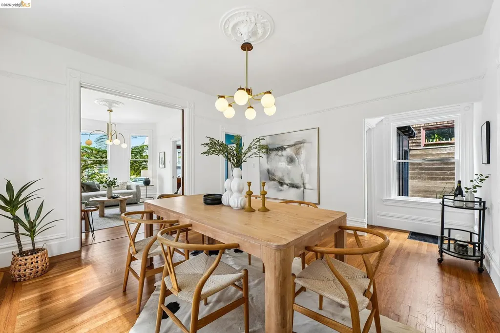 2222 Blake Street Berkeley CA 94704