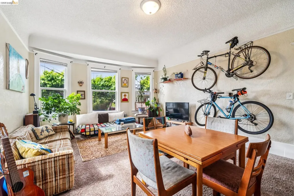 1264 Alcatraz Avenue Berkeley CA 94702