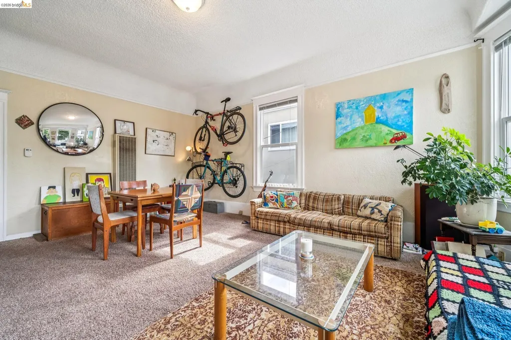 1264 Alcatraz Avenue Berkeley CA 94702
