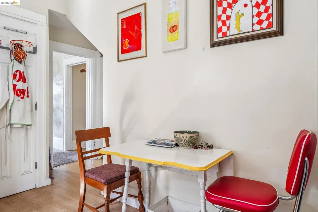 1264 Alcatraz Avenue Berkeley CA 94702