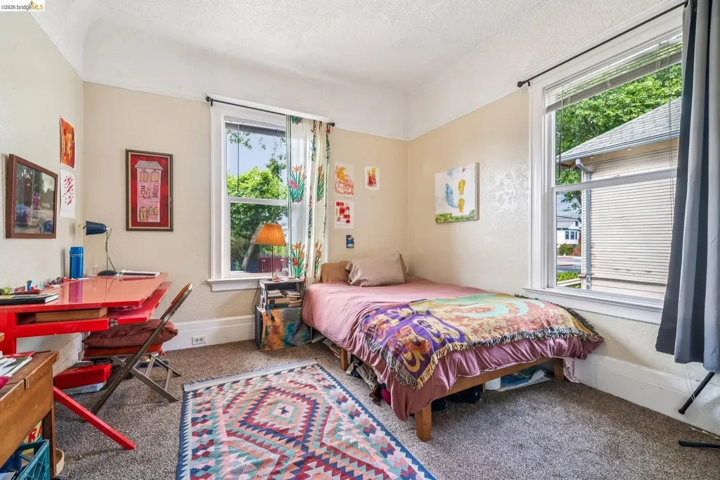 1264 Alcatraz Avenue Berkeley CA 94702