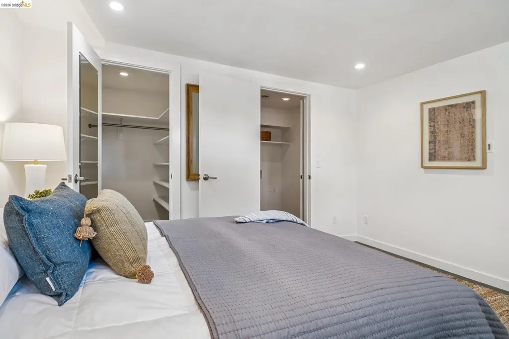 1264 Alcatraz Avenue Berkeley CA 94702