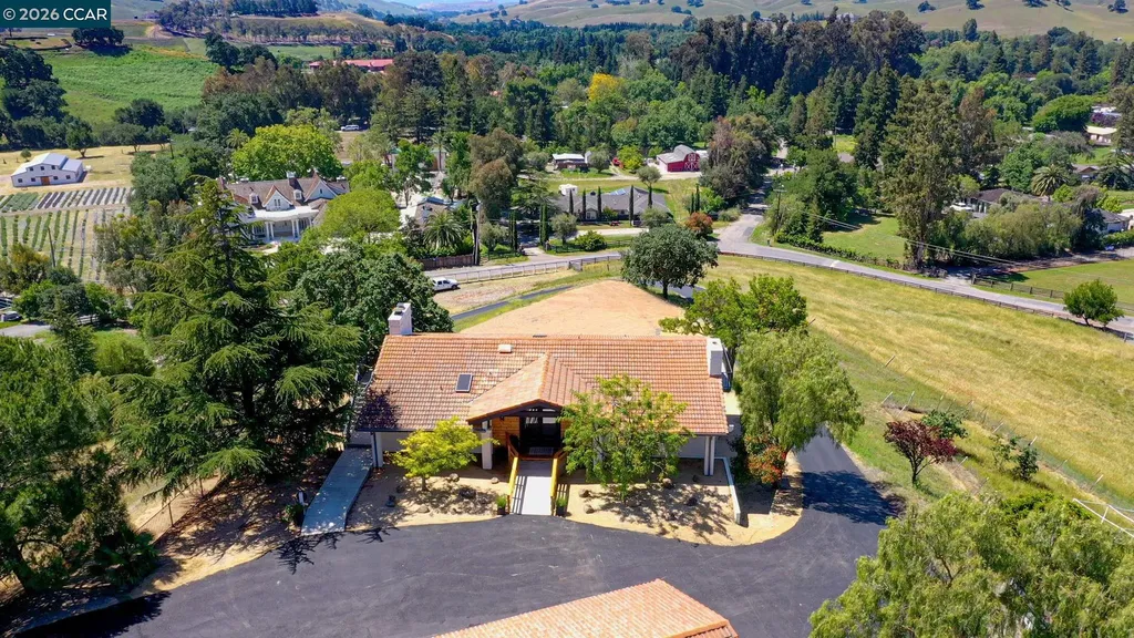 5505 Old School Road Danville CA 94588