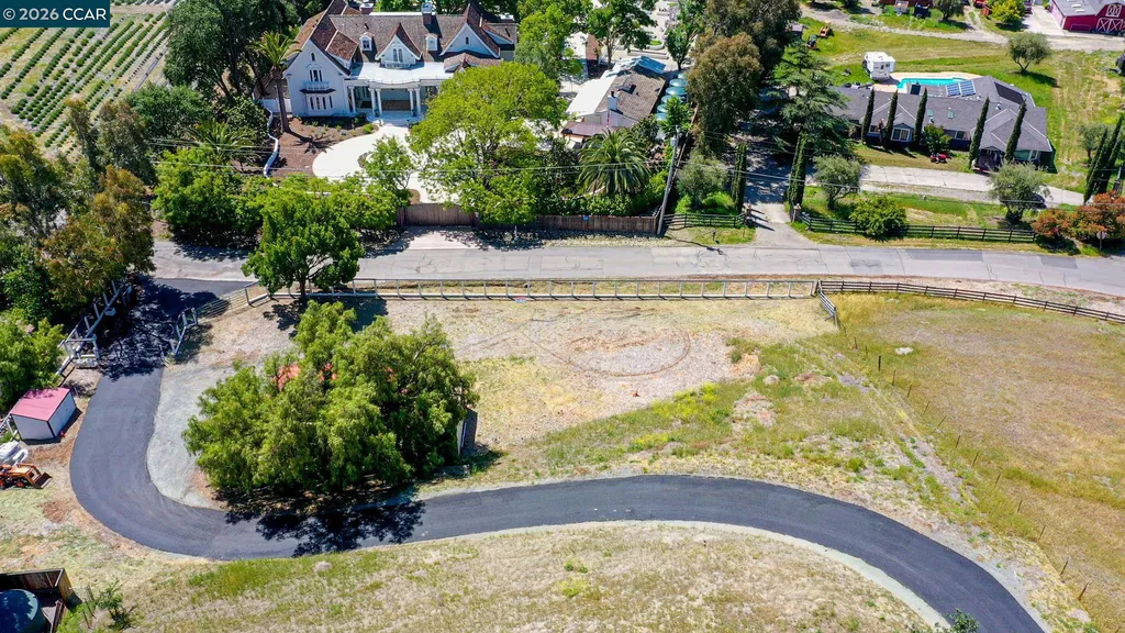 5505 Old School Road Danville CA 94588
