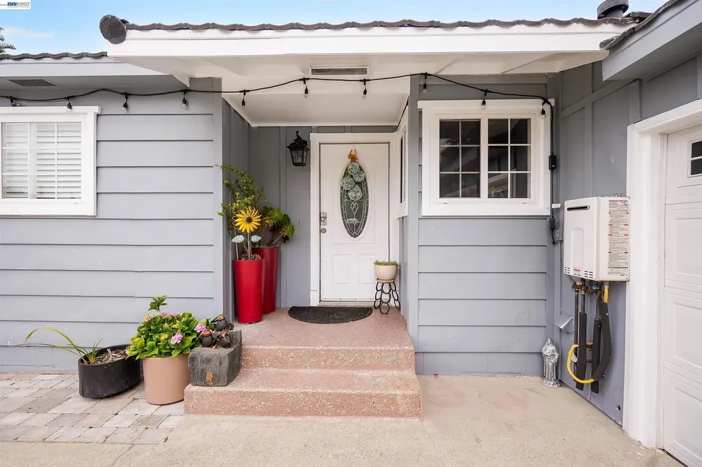 35776 Haley Street Newark CA 94560