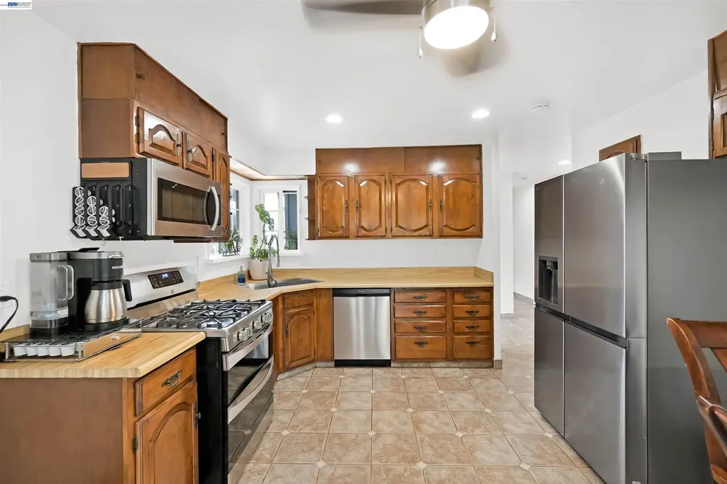 35776 Haley Street Newark CA 94560