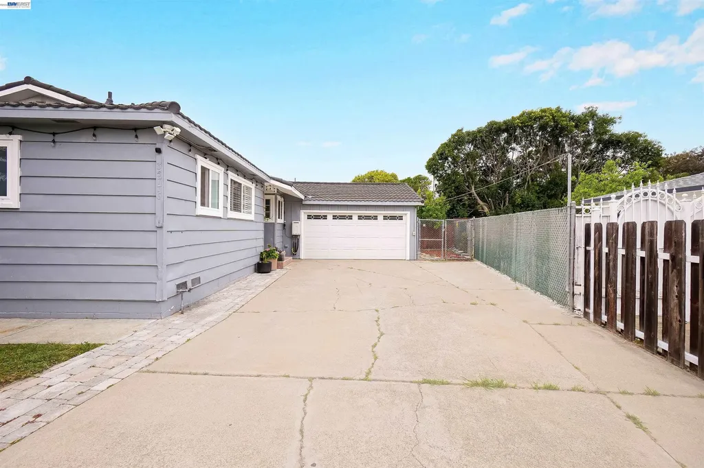 35776 Haley Street Newark CA 94560