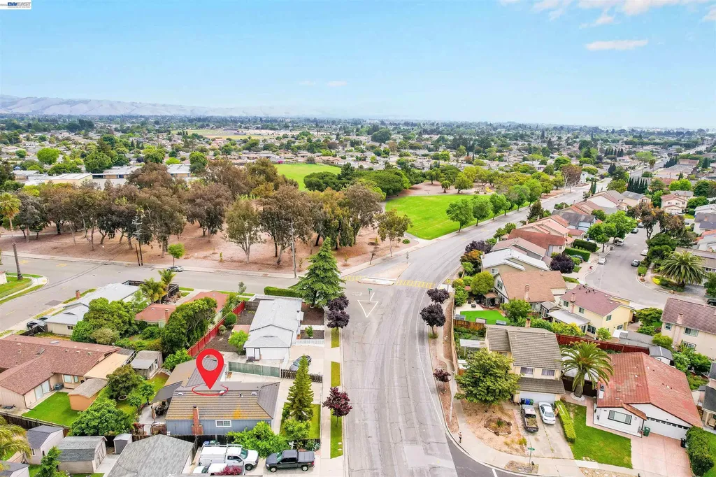 35776 Haley Street Newark CA 94560