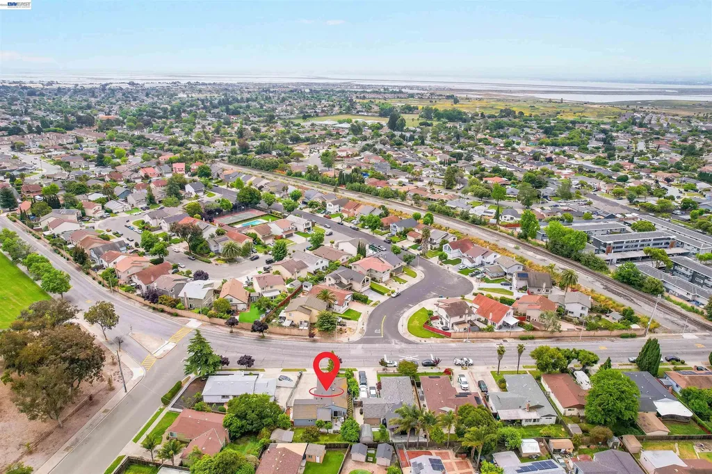 35776 Haley Street Newark CA 94560
