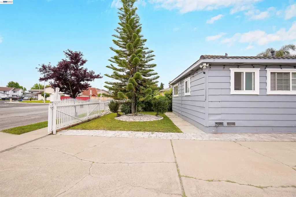 35776 Haley Street Newark CA 94560