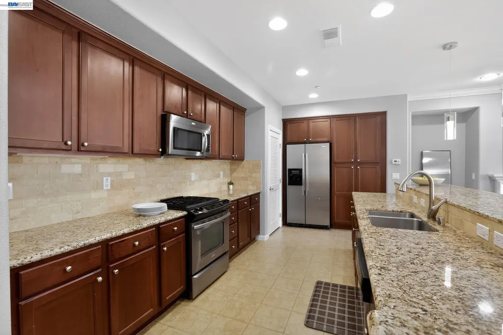 4763 Perugia Street Dublin CA 94568