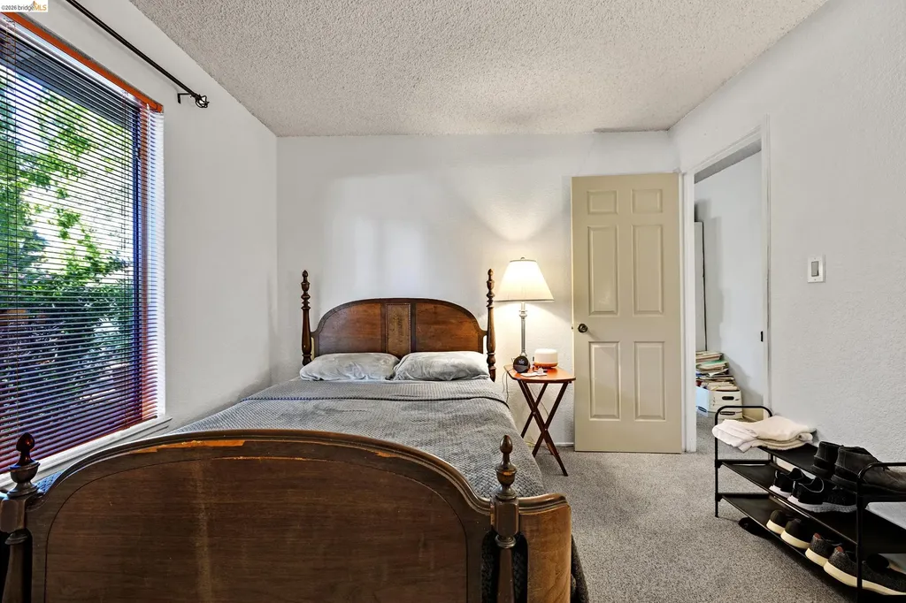 2567 El Portal Drive San Pablo CA 94806