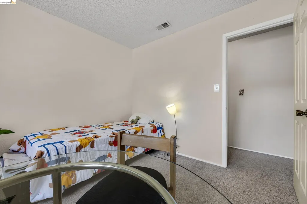 2567 El Portal Drive San Pablo CA 94806