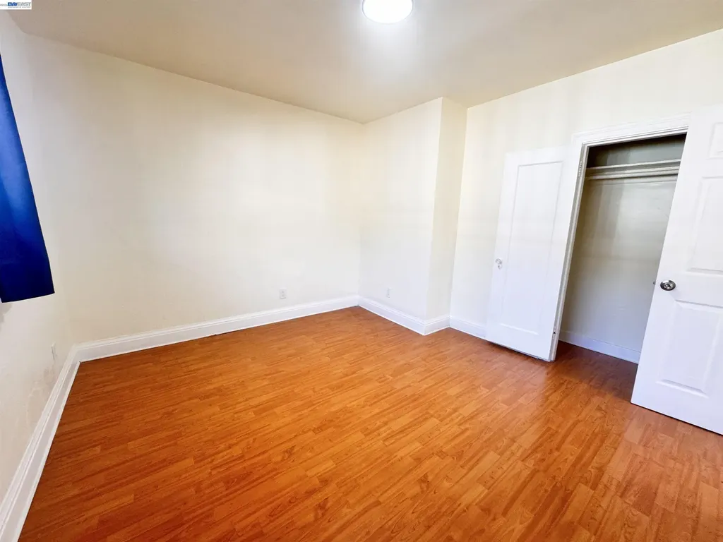 1724 96th Oakland CA 94603