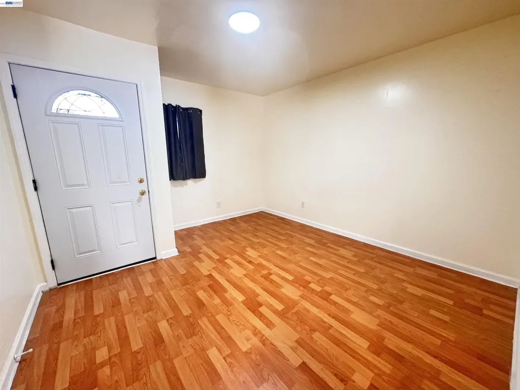 1724 96th Oakland CA 94603