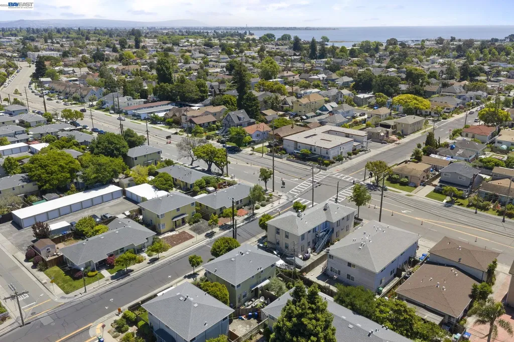 1711 3rd Street Alameda CA 94501