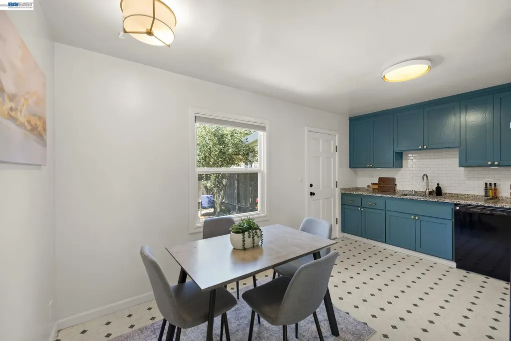 1711 3rd Street Alameda CA 94501
