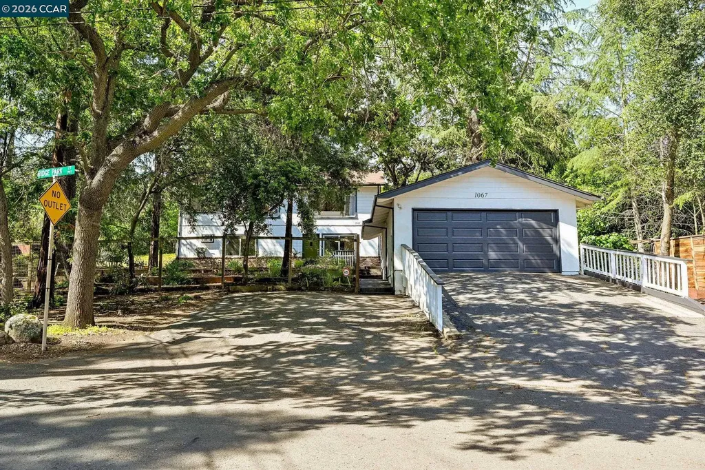 1067 Ridge Park Drive Concord CA 94518