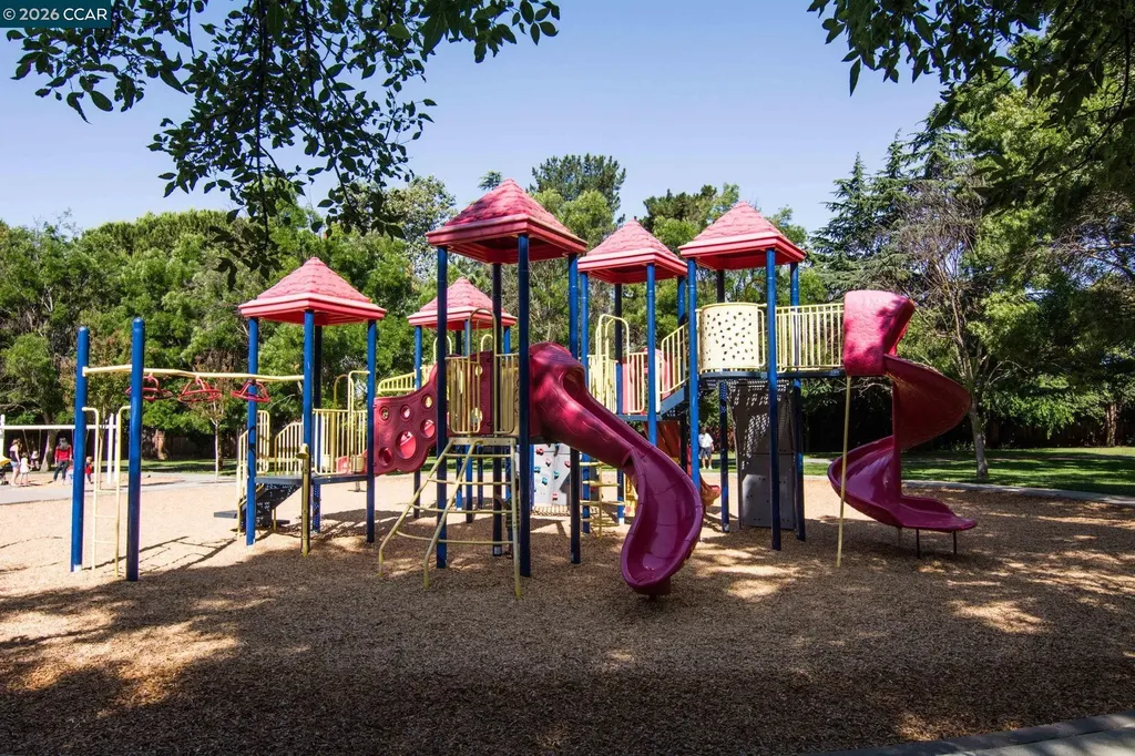 1067 Ridge Park Drive Concord CA 94518