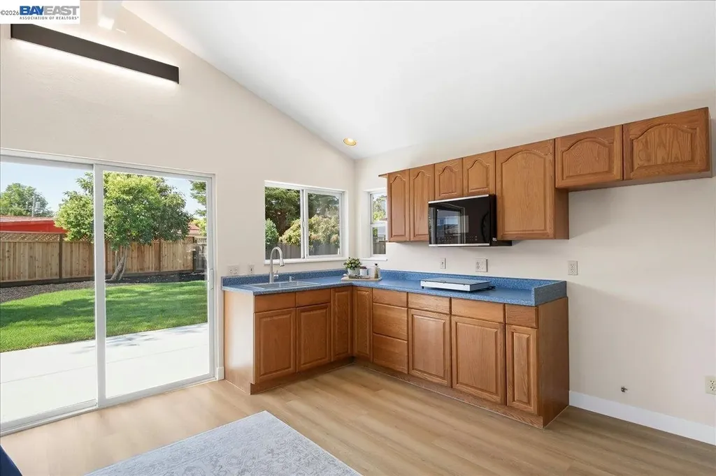 5613 Abington Court Newark CA 94560