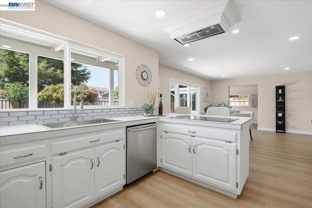 5613 Abington Court Newark CA 94560