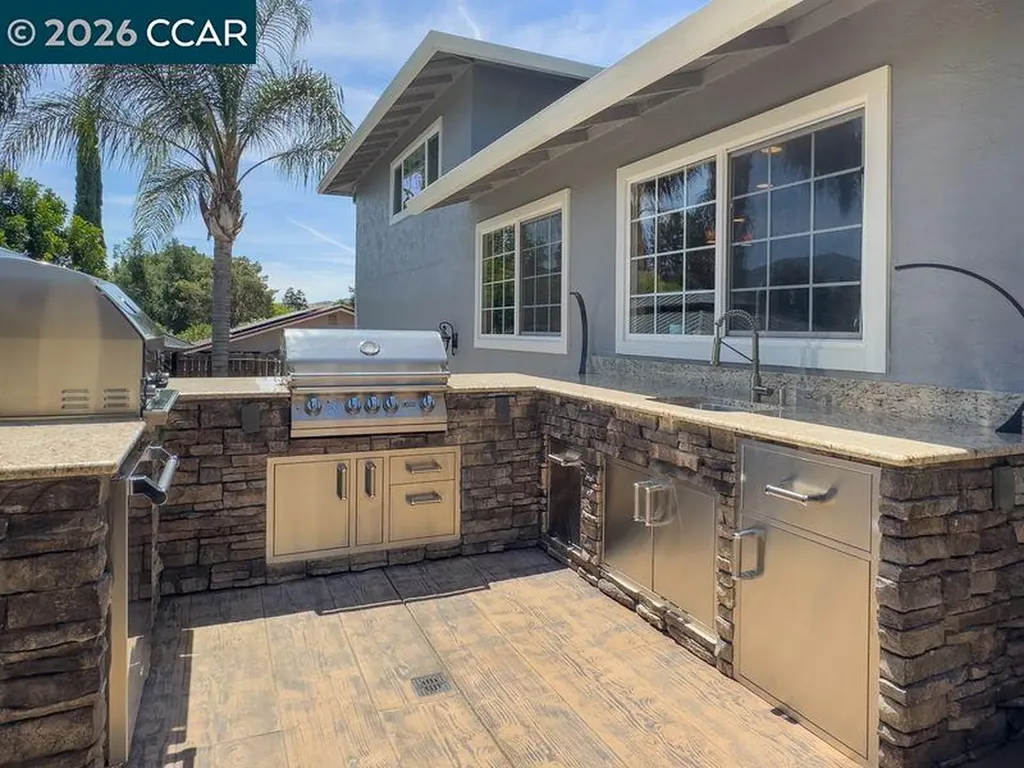 1894 Sagewood Court Concord CA 94521