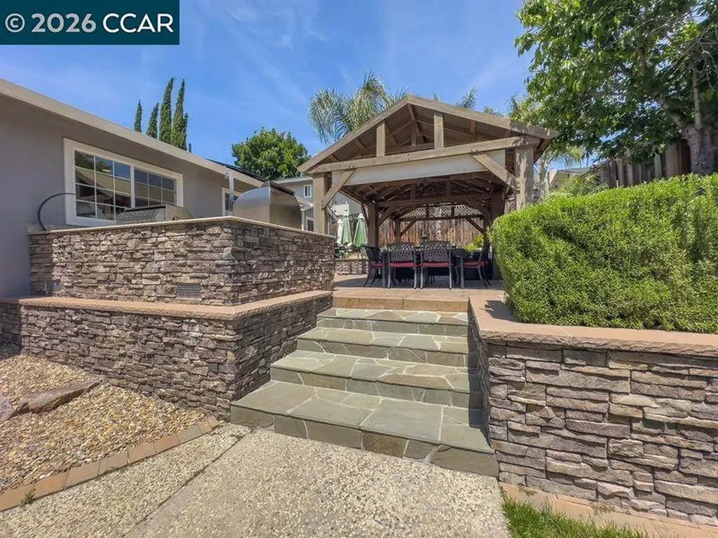 1894 Sagewood Court Concord CA 94521