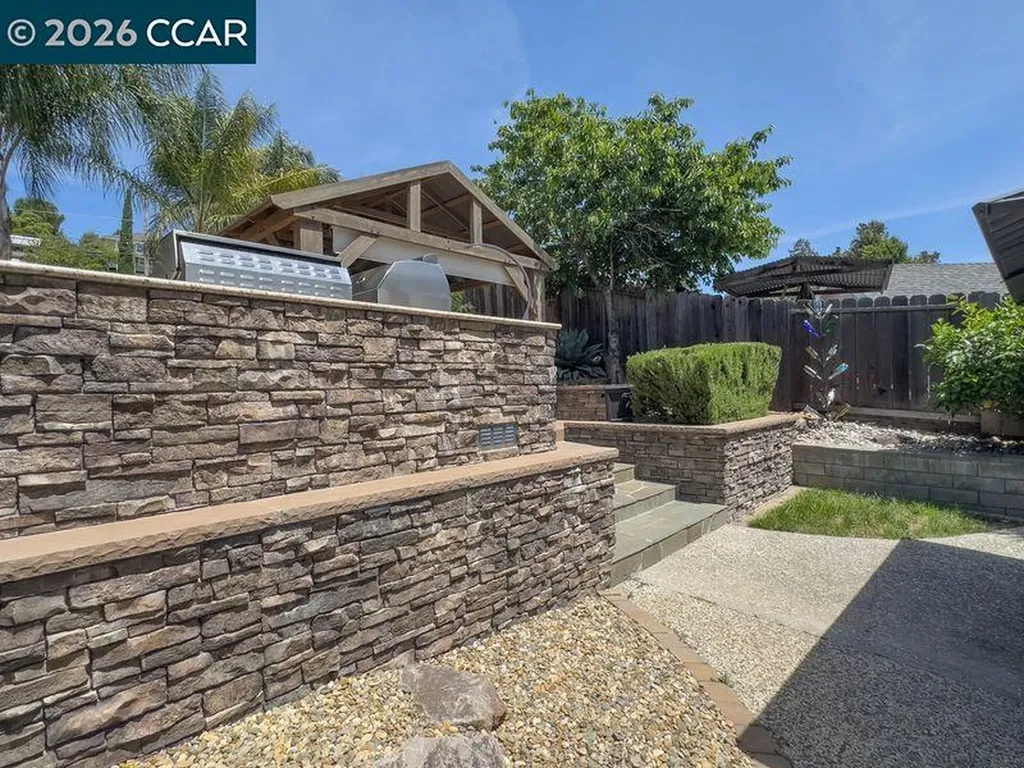 1894 Sagewood Court Concord CA 94521