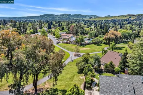 880 El Capitan Drive Danville CA 94526