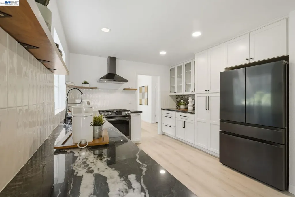 27836 16th Street Hayward CA 94544
