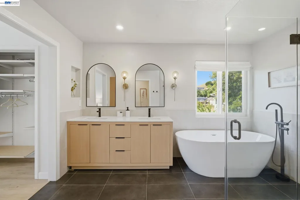 27836 16th Street Hayward CA 94544