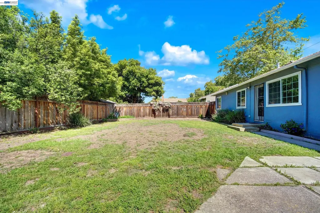15963 Via Toledo San Lorenzo CA 94580