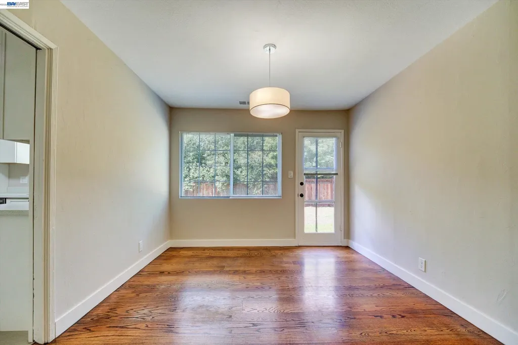 15963 Via Toledo San Lorenzo CA 94580