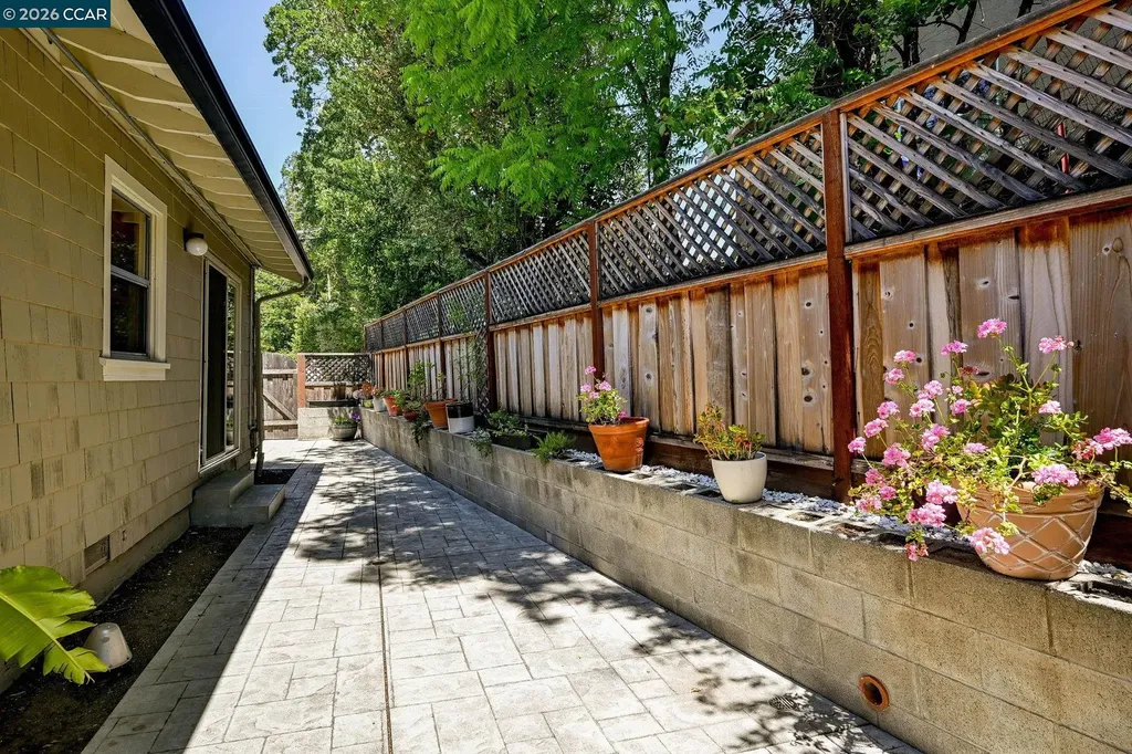 861 Holly Hill Drive Walnut Creek CA 94596