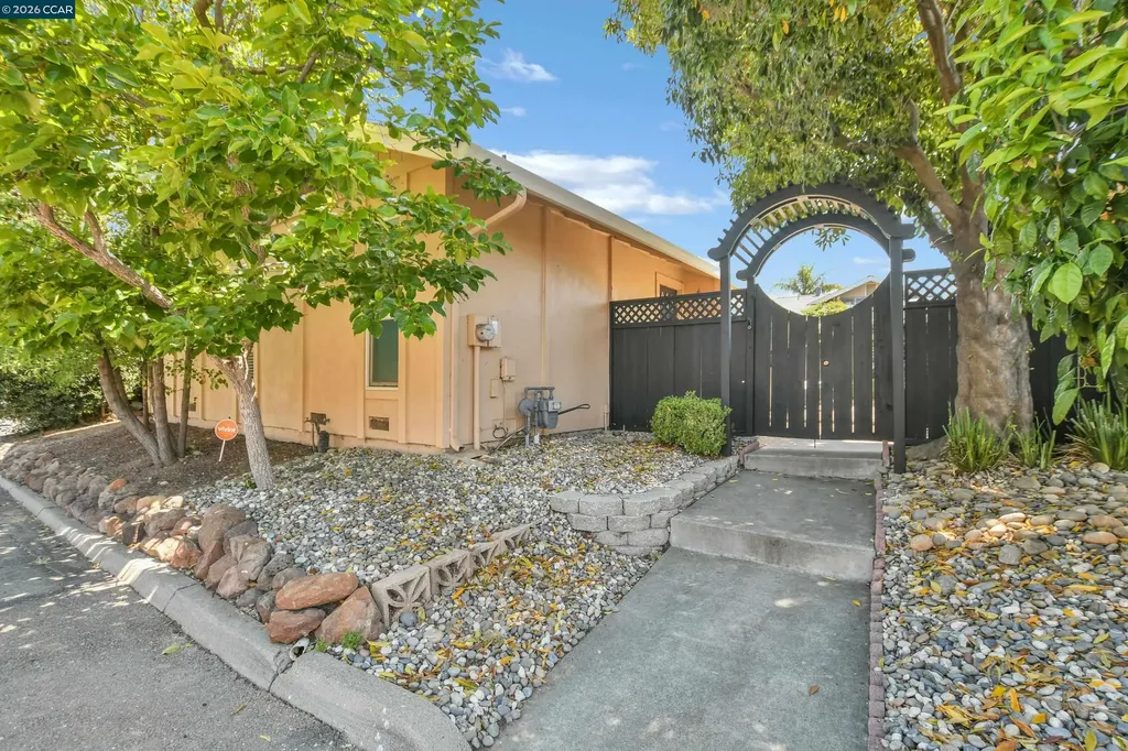 1808 Las Ramblas Drive Concord CA 94521