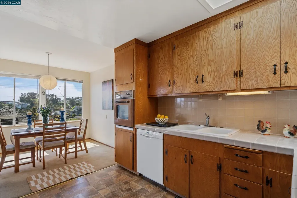 48 Sussex Street San Francisco CA 94131
