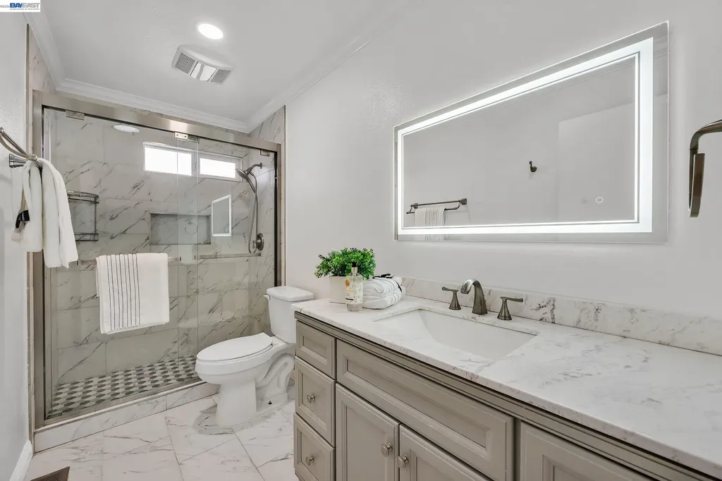 2449 Almaden Boulevard Union City CA 94587