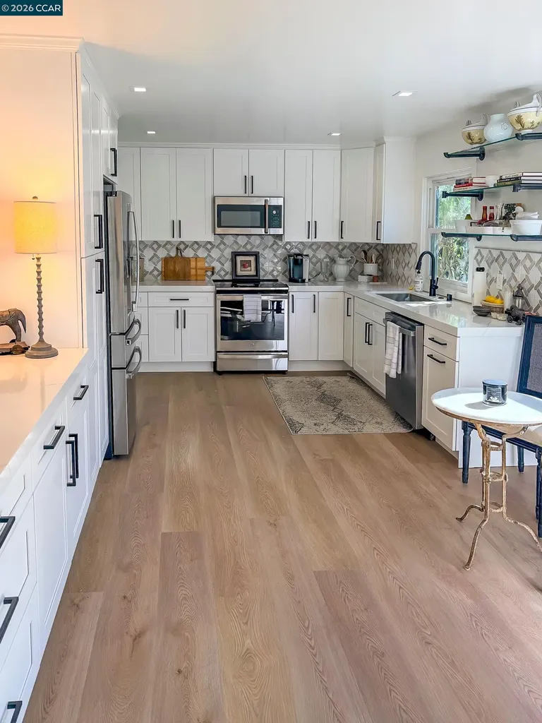 3229 Toyon Terrace Alameda CA 94501