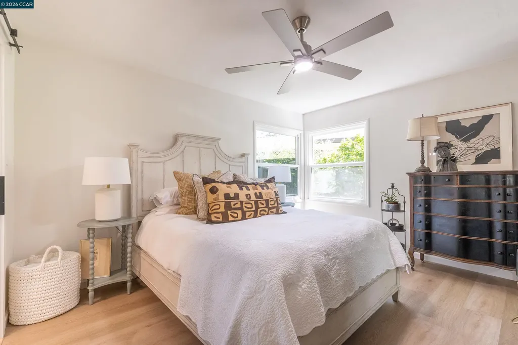 3229 Toyon Terrace Alameda CA 94501