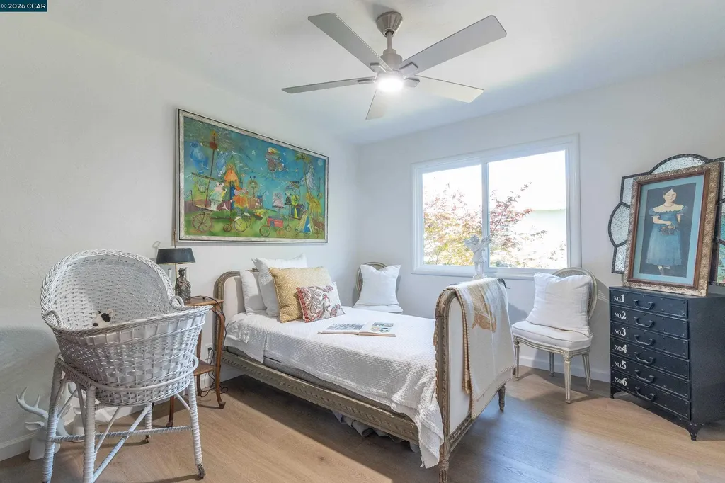 3229 Toyon Terrace Alameda CA 94501