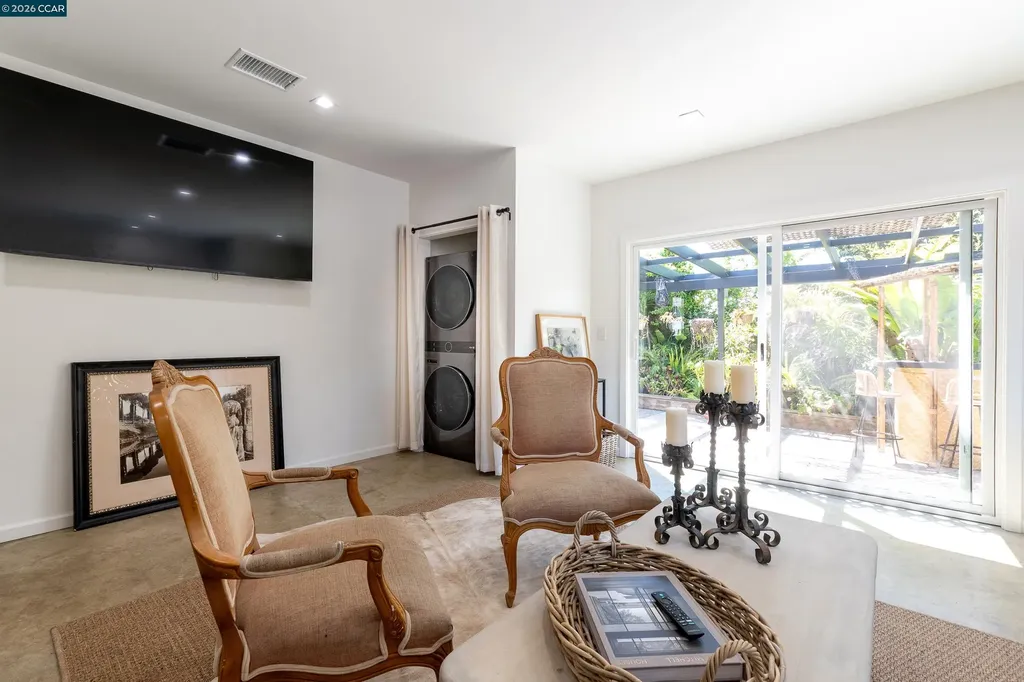 3229 Toyon Terrace Alameda CA 94501