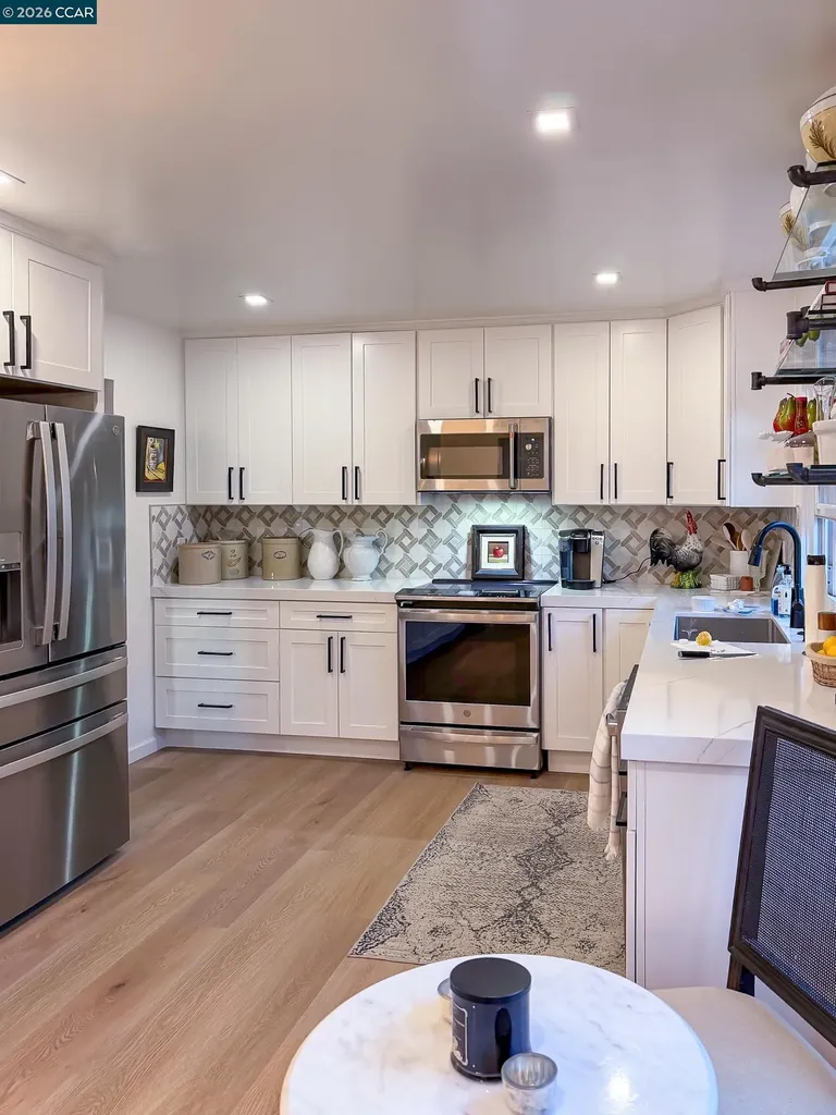 3229 Toyon Terrace Alameda CA 94501