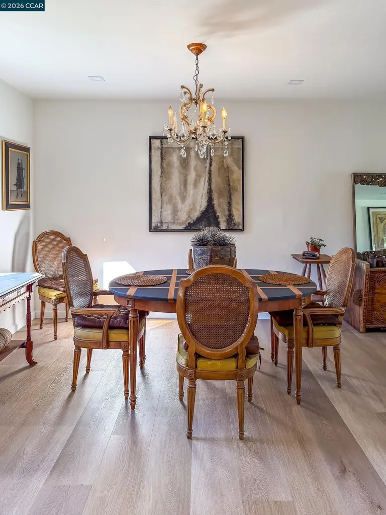 3229 Toyon Terrace Alameda CA 94501