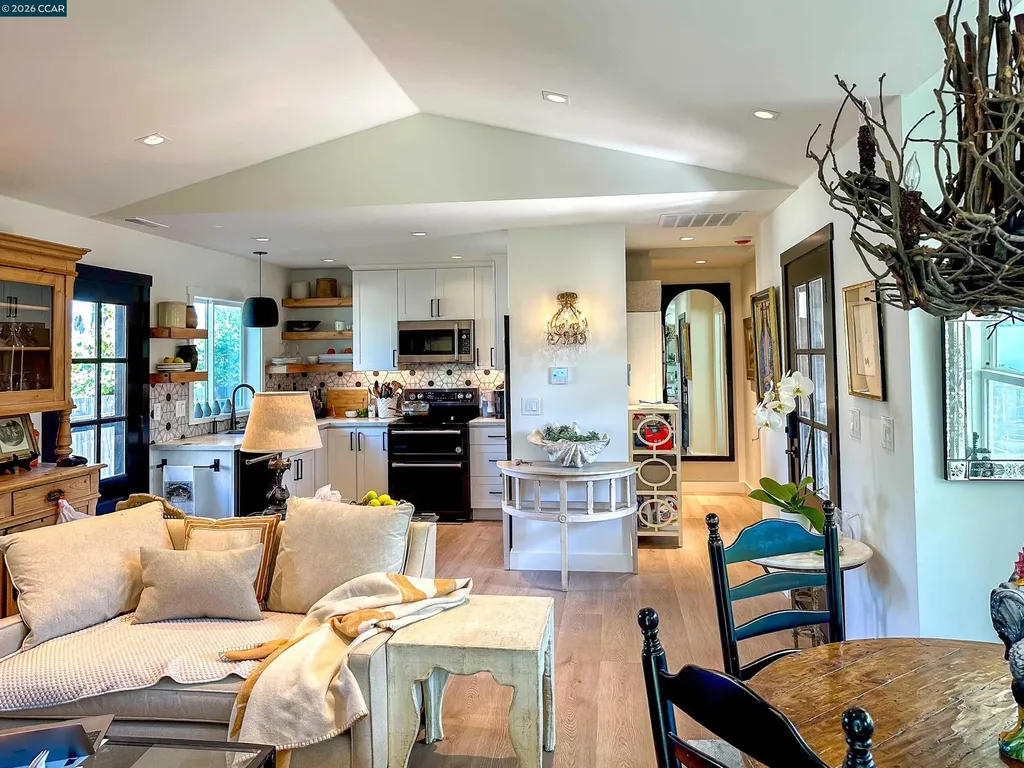 3229 Toyon Terrace Alameda CA 94501