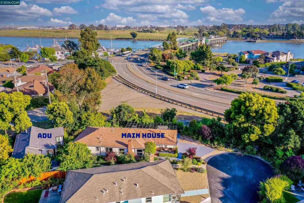 3229 Toyon Terrace Alameda CA 94501