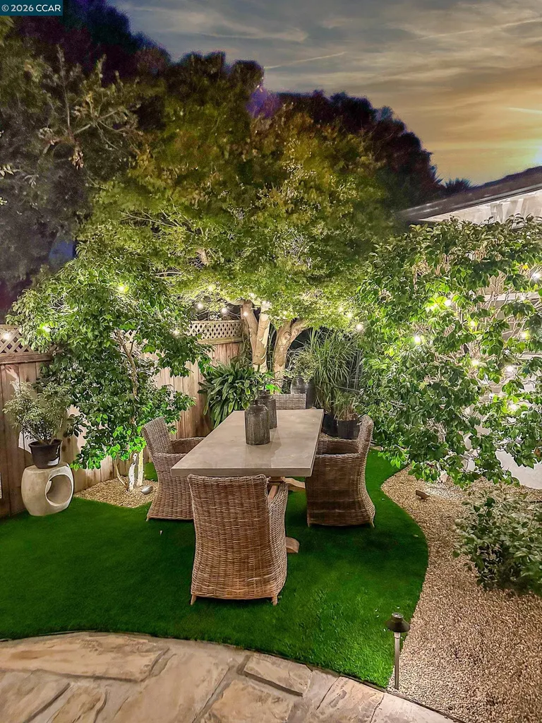 3229 Toyon Terrace Alameda CA 94501
