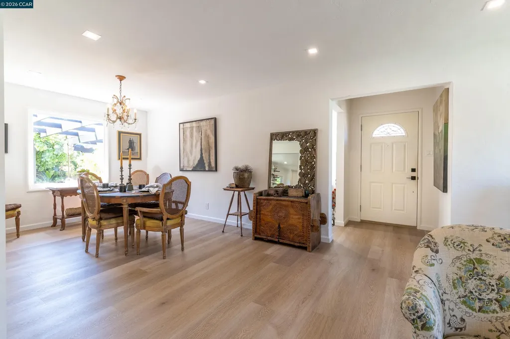 3229 Toyon Terrace Alameda CA 94501