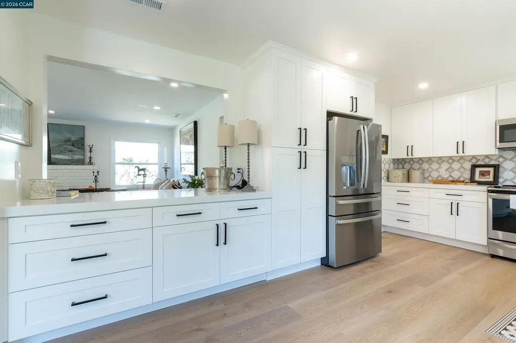 3229 Toyon Terrace Alameda CA 94501