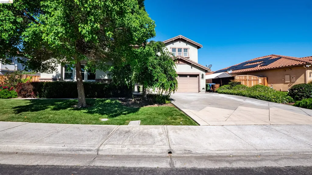2012 Mint Drive Brentwood CA 94513